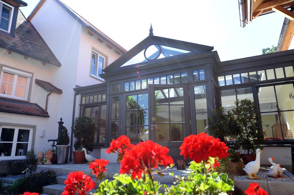 Landgasthof Zum Schwarzen Adler 마크트놀드하임 외부 사진