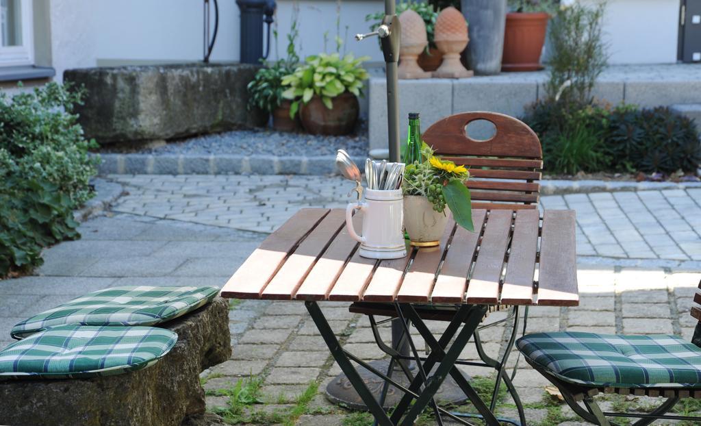 Landgasthof Zum Schwarzen Adler 마크트놀드하임 외부 사진