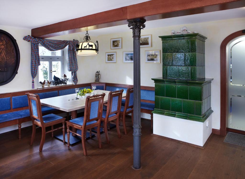 Landgasthof Zum Schwarzen Adler 마크트놀드하임 외부 사진